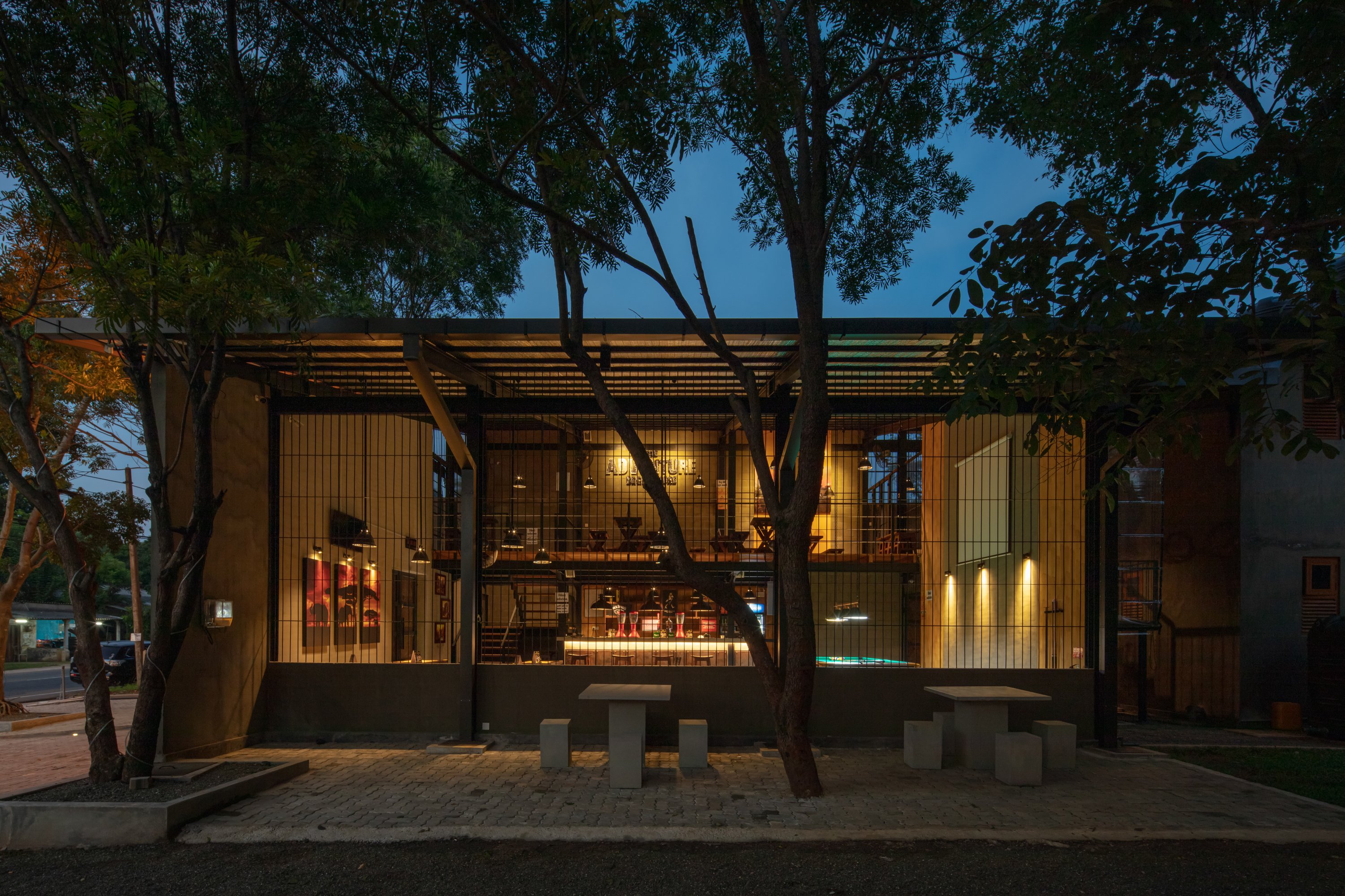 ARCHITECTURAL - RIVER HOUSE
